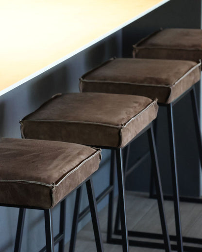 TABURETE CUIR CAFÉ WOOD