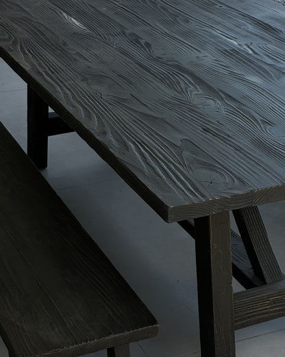 MESA PINAE NEGRA