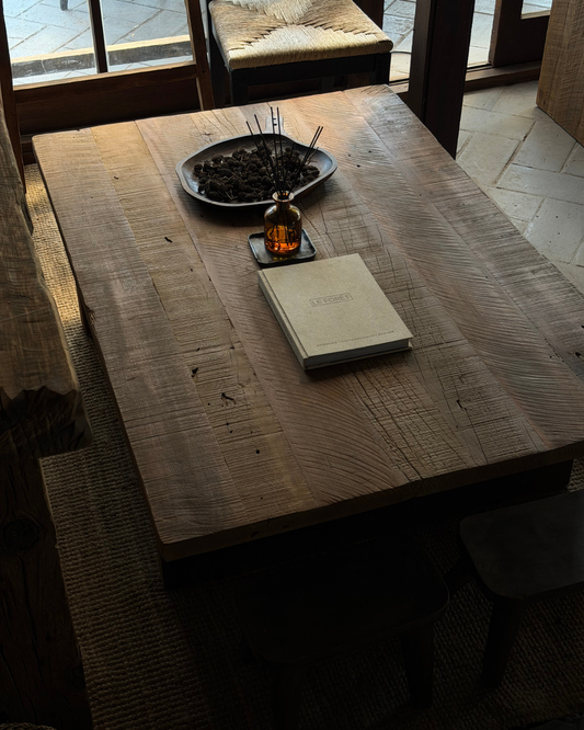 MESA ÁMBAR CLÁSICA 140x95x40