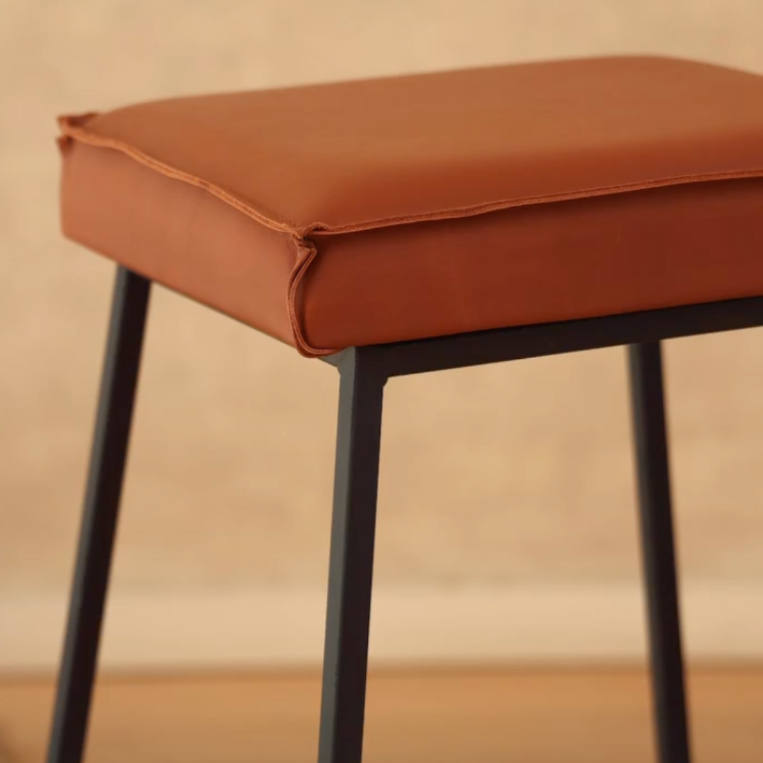 TABURETE CUIR CARAMEL