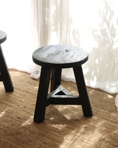 PISO OAK NEGRO MEDIANO